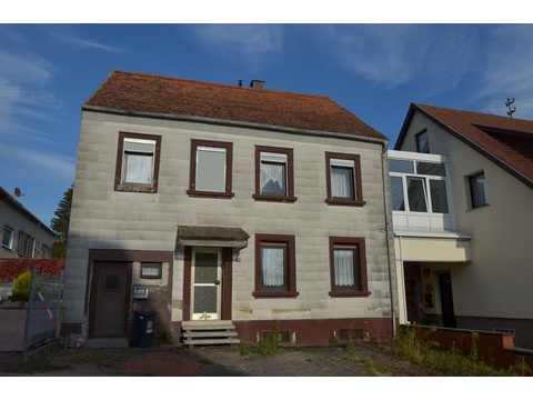 Einfamilienhaus kaufen in Blieskastel, 920 m² Grundstück, 118 m² Wohnfläche, 7 Zimmer