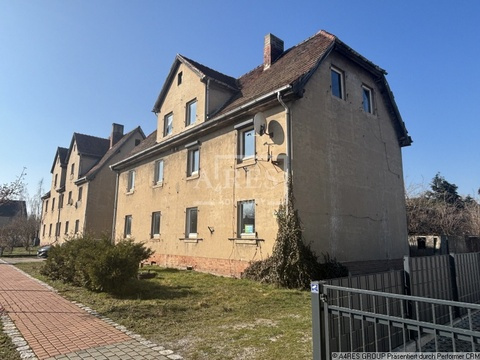 Mehrfamilienhaus kaufen in Börde-Hakel, 840 m² Grundstück, 300 m² Wohnfläche, 1 Zimmer