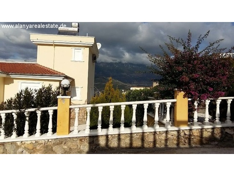 Villa kaufen in Kargıcak, 600 m² Grundstück, 180 m² Wohnfläche, 4 Zimmer
