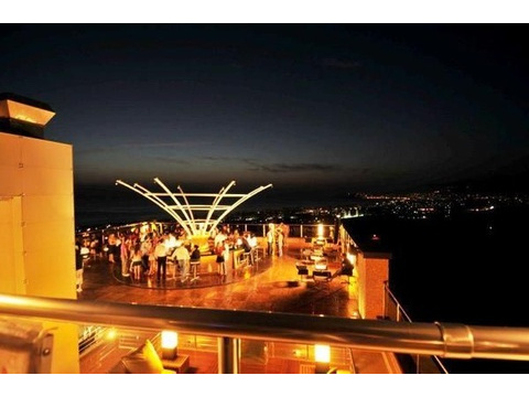 !!! Achtung Notverkauf !!! Luxus Villa mit 5 Schlafzimmern im Gold City Komplex