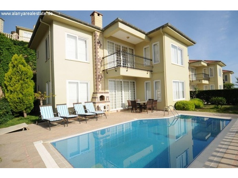 Villa kaufen in Kargıcak, 168 m² Wohnfläche, 4 Zimmer