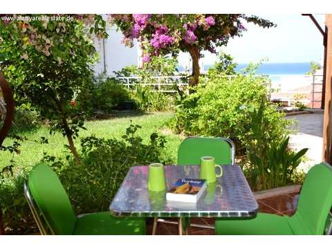 Reihenhaus am Strand in Demirtas Bild 10