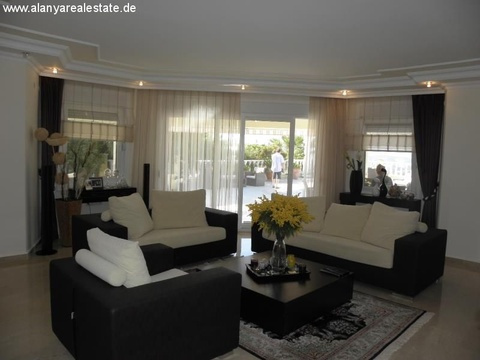 Exclusive Bungalow Villa mit privatem Pool und Sauna in sehr gepflegten Villenpark 11
