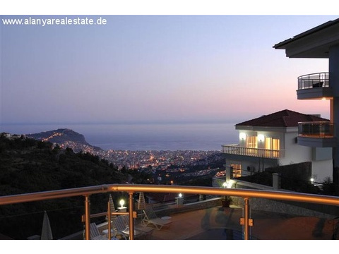 Alanya Crown Resort1