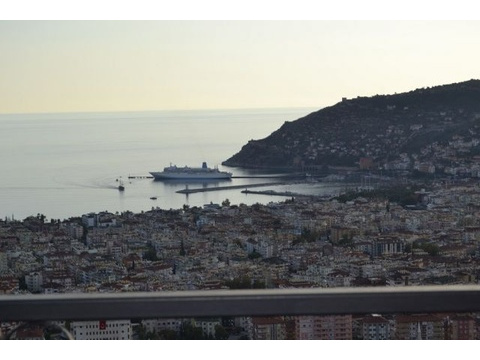 Super Luxus Duplex Wohnung mit fantastischem Blick auf Alanya