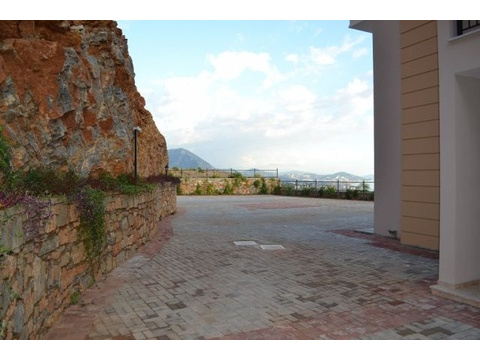 Maisonette- Wohnung kaufen in Alanya, 200 m² Wohnfläche, 4 Zimmer