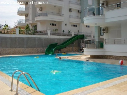 Helle Stadtwohnung in Alanya.