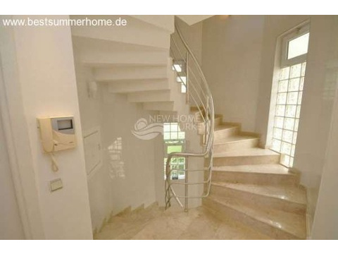 Schön eingerichtete Luxus-Villa mit freiem Blick auf Das Mittelmeer und Alanya