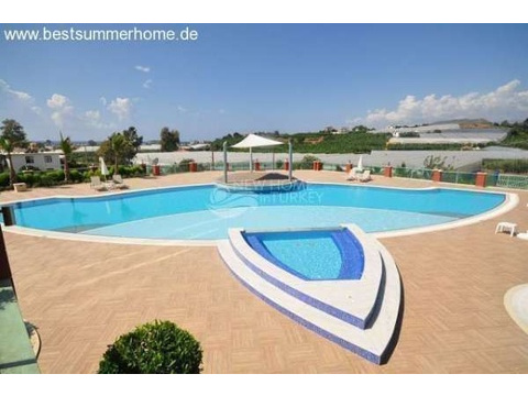 Wunderschöne Luxusapartments in Kargicak zu verkaufen mit Meerblick.