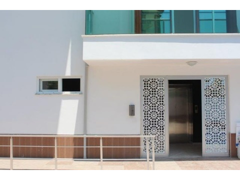 moderne Apartments in aller bester Lage mit Meerblick nur 25 m vom Strand entfernt in Alanya...