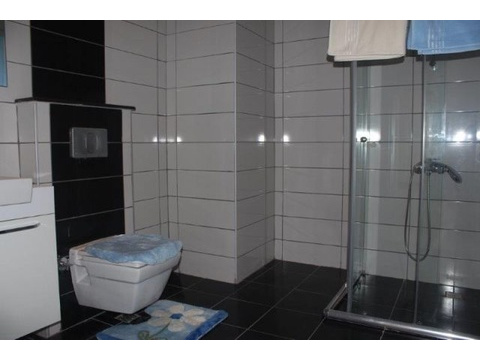 moderne Apartments in aller bester Lage mit Meerblick nur 25 m vom Strand entfernt in Alanya...