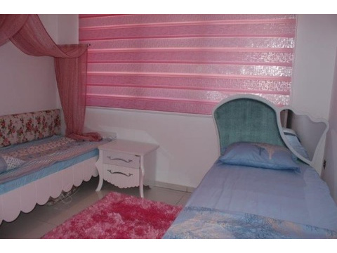 moderne Apartments in aller bester Lage mit Meerblick nur 25 m vom Strand entfernt in Alanya...