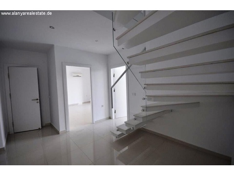 SONDERPREIS 5 Zimmer Duplex Wohnung in der Aqua Residence in Kestel18