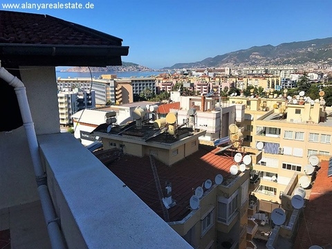 Günstiges voll möblliertes Penthaus in Alanya Tosmur21