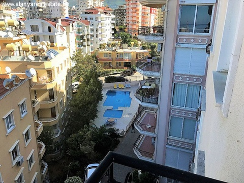 Günstiges voll möbliertes Penthaus in Alanya Tosmur2 (15)
