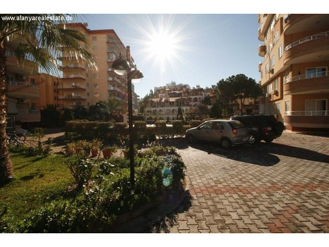 3 Zimmer Wohnung in Tosmur mir Pool und Meerblick1