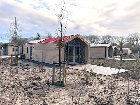 Haus kaufen in Enkhuizen, 326 m² Grundstück, 55 m² Wohnfläche, 3 Zimmer
