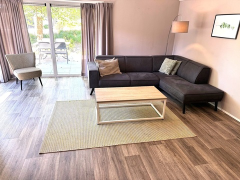 Haus kaufen in Biddinghuizen, 278 m² Grundstück, 54 m² Wohnfläche, 3 Zimmer
