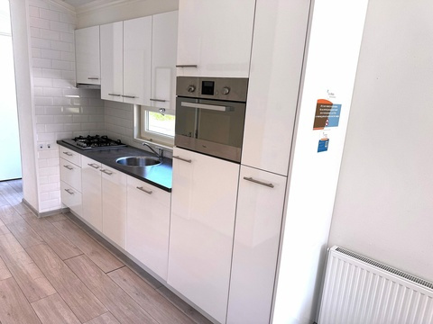 Haus kaufen in Biddinghuizen, 334 m² Grundstück, 52 m² Wohnfläche, 3 Zimmer