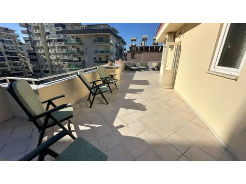 Terrassenwohnung kaufen in Alanya, 160 m² Wohnfläche, 4 Zimmer
