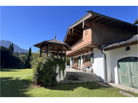 Ferienhaus kaufen in Neukirchen am Großvenediger, 943 m² Grundstück, 124,9 m² Wohnfläche, 6 Zimmer