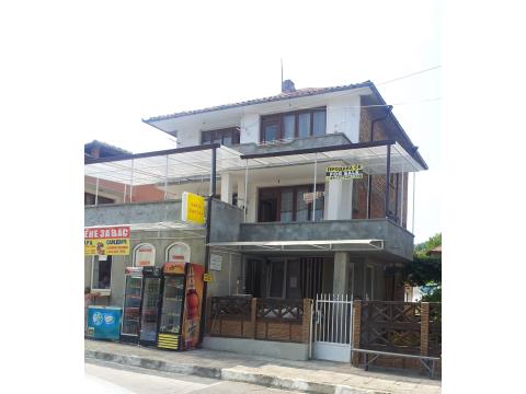 Einfamilienhaus kaufen in Obsor, 540 m² Grundstück, 180 m² Wohnfläche, 10 Zimmer