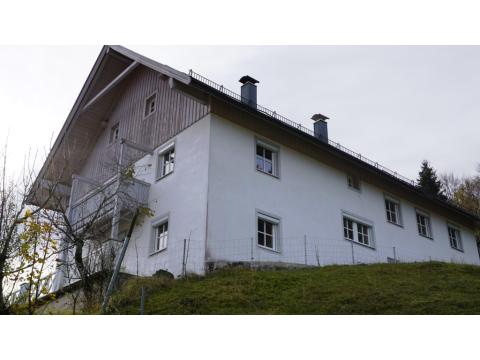Einfamilienhaus kaufen in Gränzing, mit Stellplatz, 450 m² Grundstück, 198 m² Wohnfläche, 7 Zimmer