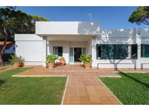 Ferienhaus kaufen in Roche, 996 m² Grundstück, 205 m² Wohnfläche, 5 Zimmer