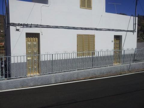 Chalet kaufen in Cercados de Araña, 10 m² Grundstück, 81 m² Wohnfläche, 6 Zimmer
