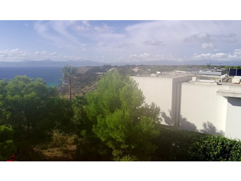 Moderne Dachterrasse mit Meerblick und unverbauter Aussicht