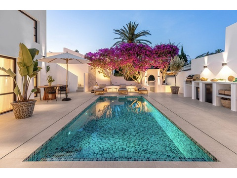 Villa kaufen in Calvià, 250 m² Grundstück, 155 m² Wohnfläche, 4 Zimmer