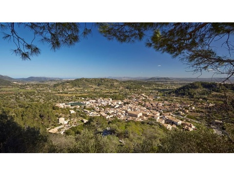 Reihenendhaus kaufen in Mancor de la Vall, 100 m² Grundstück, 160 m² Wohnfläche, 5 Zimmer