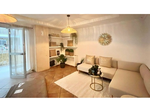 Etagenwohnung kaufen in S'Arenal, 84 m² Wohnfläche, 4 Zimmer