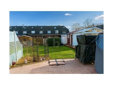 Reihenmittelhaus kaufen in Neu Wulmstorf, mit Stellplatz, 230 m² Grundstück, 106 m² Wohnfläche, 4 Zimmer