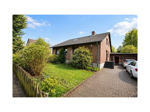 Einfamilienhaus kaufen in Niedernwöhren, mit Garage, 1.325 m² Grundstück, 185 m² Wohnfläche, 6,5 Zimmer