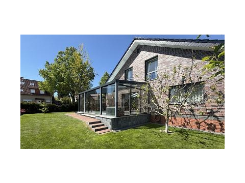 Einfamilienhaus kaufen in Herford, mit Stellplatz, 840 m² Grundstück, 198 m² Wohnfläche, 3 Zimmer