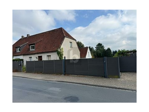 Doppelhaushälfte kaufen in Melle, mit Stellplatz, 1.012 m² Grundstück, 110 m² Wohnfläche, 6 Zimmer