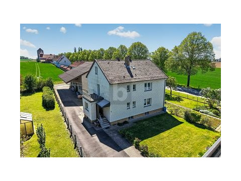 Mehrfamilienhaus kaufen in Söhlde, mit Stellplatz, 1.376 m² Grundstück, 182 m² Wohnfläche, 8 Zimmer