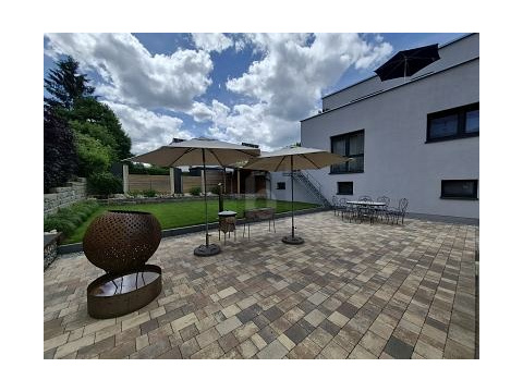 Einfamilienhaus kaufen in Nagold, mit Stellplatz, 530 m² Grundstück, 207 m² Wohnfläche, 5 Zimmer