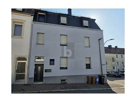 Mehrfamilienhaus kaufen in Pirmasens, mit Garage