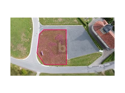 Wohngrundstück kaufen in Pfarrweisach, 689 m² Grundstück
