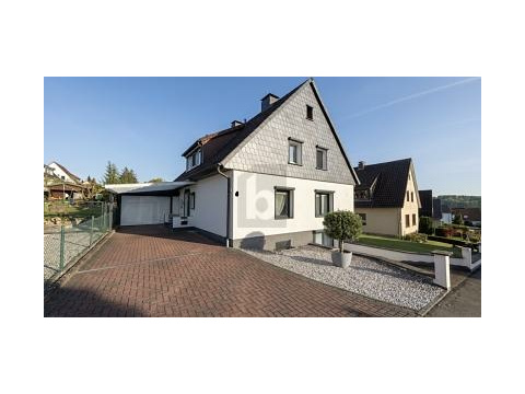 Einfamilienhaus kaufen in Osterode am Harz, mit Stellplatz, 725 m² Grundstück, 187 m² Wohnfläche, 6 Zimmer