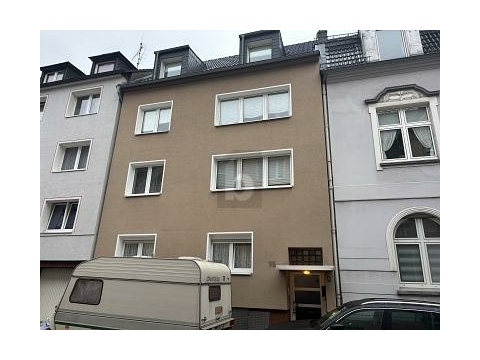 Mehrfamilienhaus kaufen in Essen, 149 m² Grundstück, 243 m² Wohnfläche, 12 Zimmer