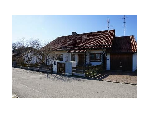 Einfamilienhaus kaufen in Weßling, 937 m² Grundstück, 169 m² Wohnfläche, 4 Zimmer