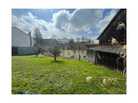 Wohngrundstück kaufen in Schiltberg, 560 m² Grundstück