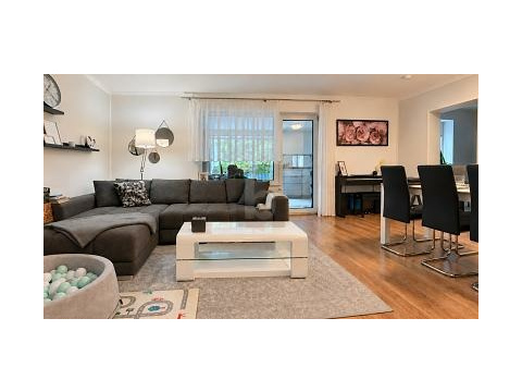 Erdgeschosswohnung kaufen in Rickling, mit Stellplatz, 106 m² Wohnfläche, 4 Zimmer