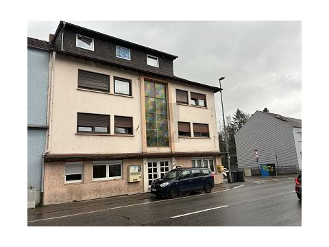 Mehrfamilienhaus kaufen in Sankt Ingbert, mit Stellplatz