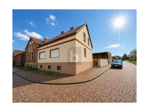 Einfamilienhaus kaufen in Loitsche, mit Stellplatz, 338 m² Grundstück, 130 m² Wohnfläche, 4 Zimmer