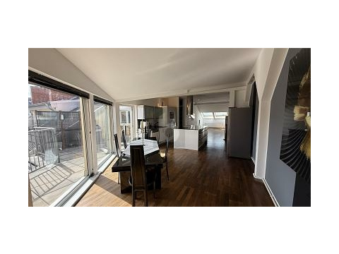 Dachgeschosswohnung kaufen in Berlin Tiergarten, 122 m² Wohnfläche, 3 Zimmer