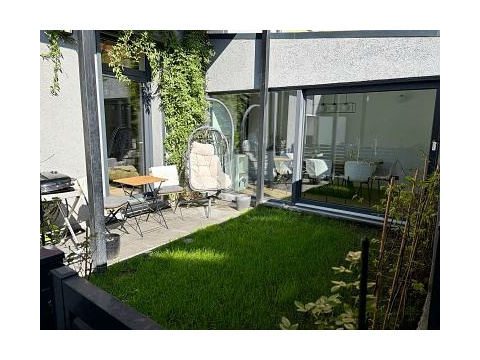 Erdgeschosswohnung mieten in Düsseldorf, 80 m² Wohnfläche, 4 Zimmer